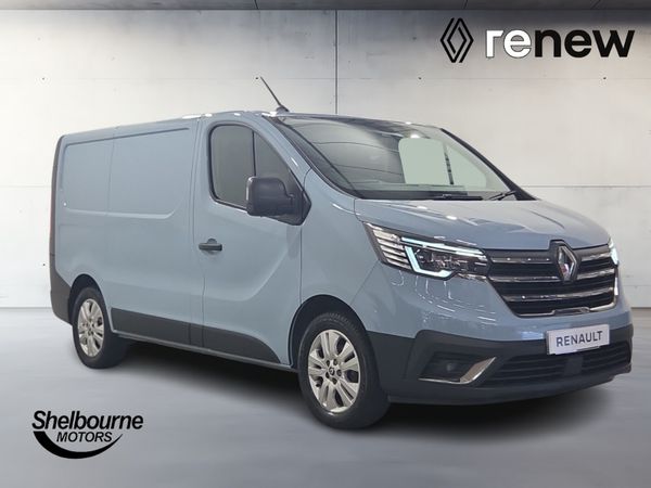 Renault Trafic SL28 Blue dCi 130 Sport Van - Main image
