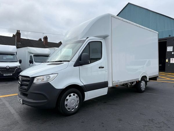2021 Mercedes-Benz Sprinter Luton Low Loader Van - Main image