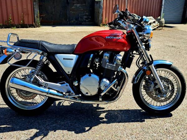 Honda CB1100EX 2018 - Main image