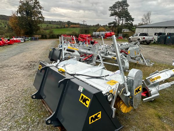 New NC Sweeper Bucket Brush (JCB Q-FIT & MATBRO) - Main image