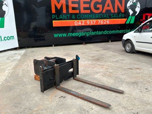 20 tonne excavator Pallet forks.....80mm pins..... - Main image