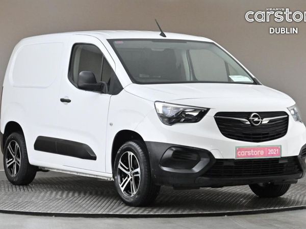 Opel Combo 1.5 CDTI 5SPD 75BHP 3SEATER MY21-L1H1** - Main image