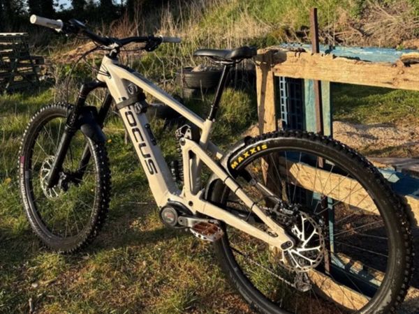 Focus Sam2 — 170mm Enduro E-bike / Upgraded - Main image