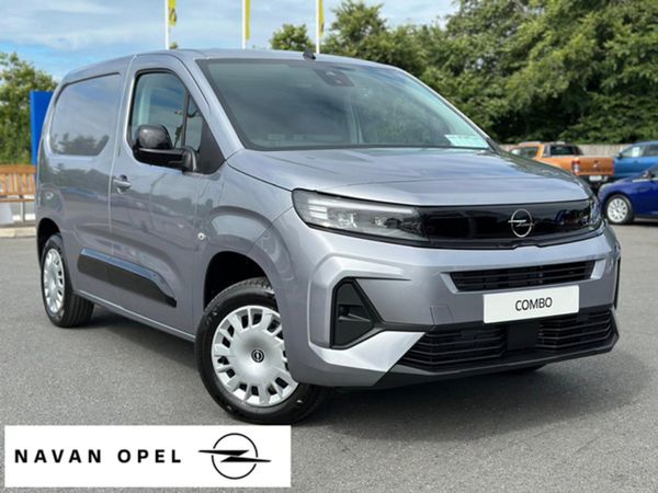 Opel Combo All-New Sportive SWB 1.5 TD 100Ps  ** F - Main image