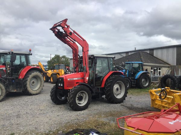 Massey Ferguson 4255 and MF 844 Loader - Main image
