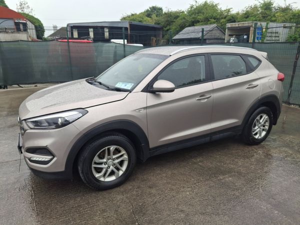 2018 Hyundai Tucson  Light Damage - Main image