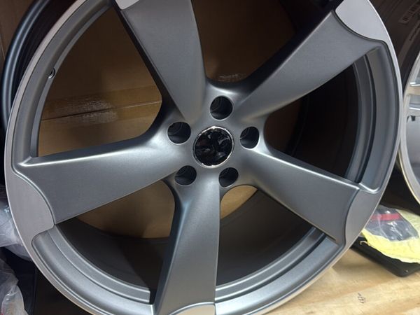 20” Ttrs 5x112 alloy and tyres - Main image