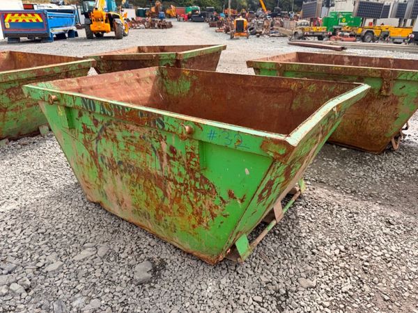 2 yard yrd chain lift builders rubbish rubble skip - Main image