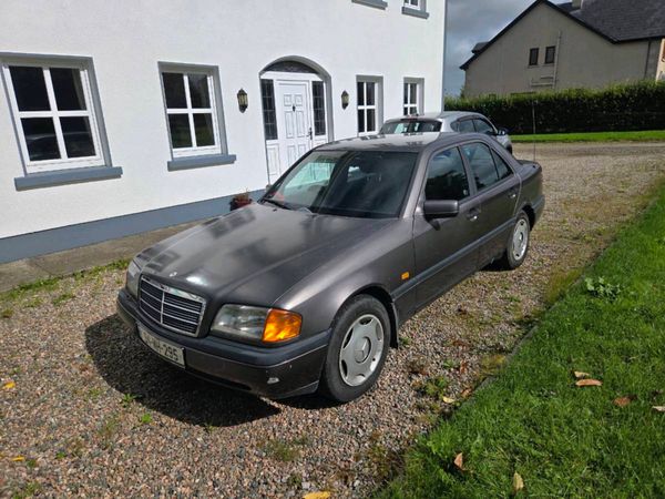 Mercedes C200 diesel 1994 new nct and tax - Main image