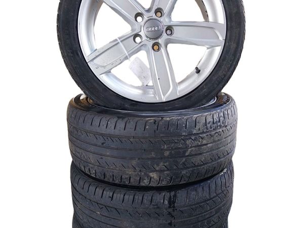 2017 Audi A3 17" Alloy Wheels Set 225/45/R17 - Main image
