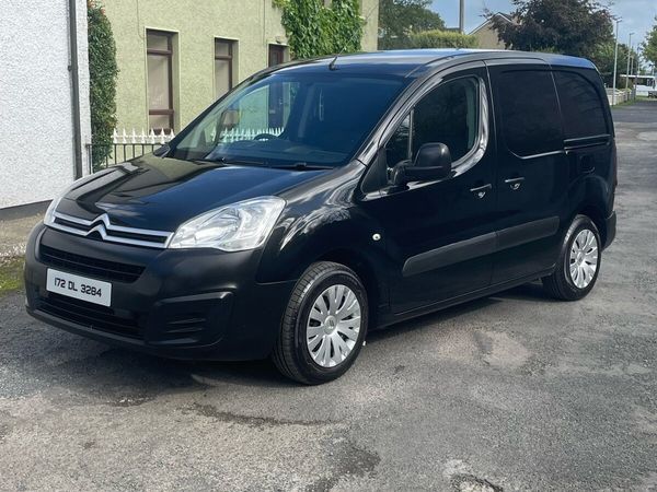 Citroen berlingo 1.6  172Dl full year test - Main image