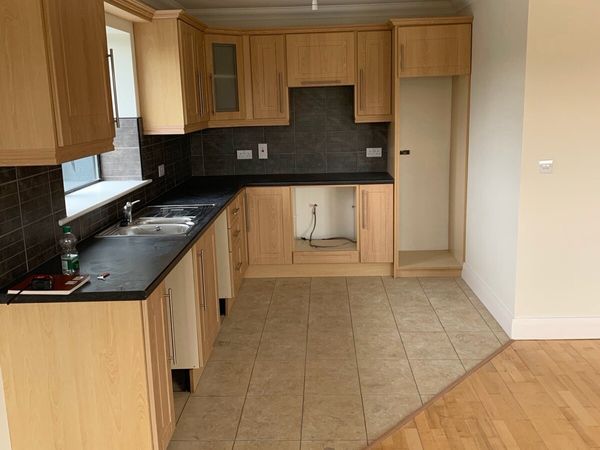 Free. Complete Kitchen - Main image