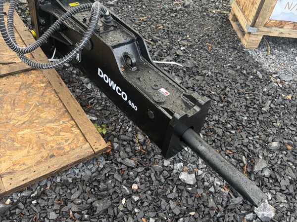 Unused Dowco Rock breaker suit 5-8t digger - Main image