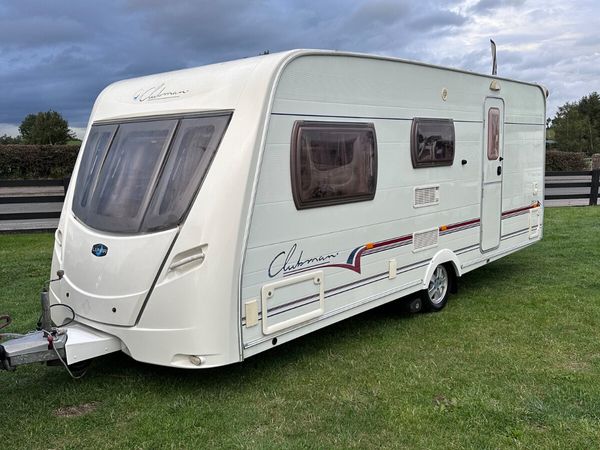✨BARGAIN LUNAR CLUBMAN 4 BERTH✨ - Main image