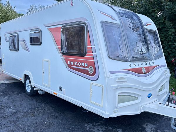 ✨STUNNING BAILEY UNICORN VIGO 4 BERTH ISLAND BED✨ - Main image