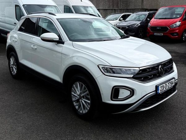 2023 Volkswagen T-Roc 73,000km - Main image
