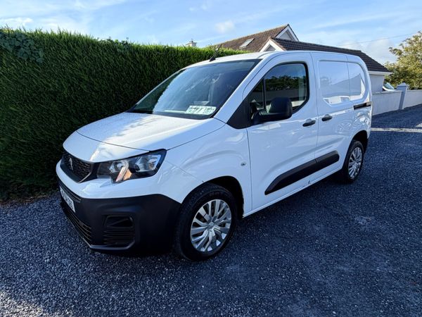 2019 PEUGEOT PARTNER 1.6 HDI 3 SEAT PANEL VAN - Main image