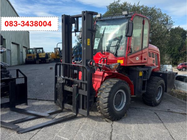 Captok CK35 offroad foklift - Main image