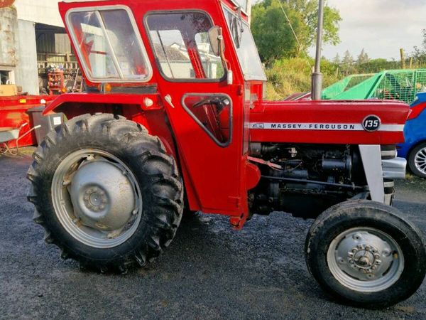 Tractor - Main image