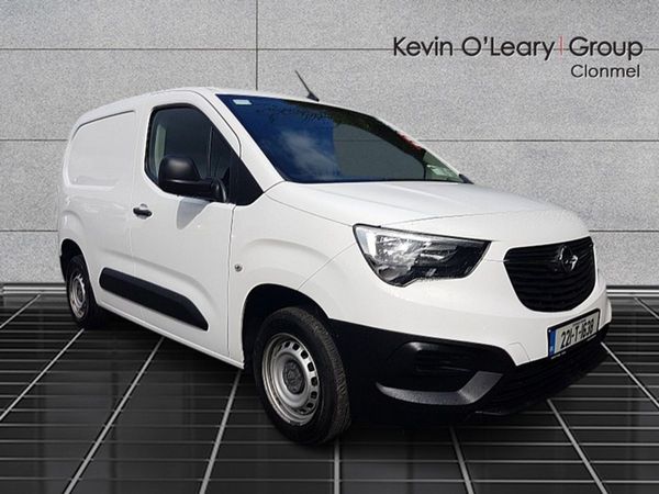 Opel Combo COMBO L1H1-1.5 100BHP -DSL-6SP-M - Main image