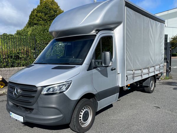 2024 Sprinter 315 Auto Curtain Side &Taillift - Main image