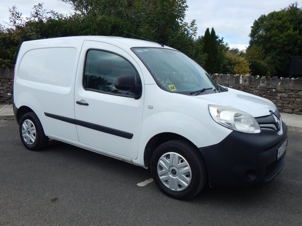 2015 Renault Kangoo Tax & Test 09/27 - Main image