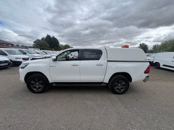 2023 Toyota Hilux PickUp Van - Main image