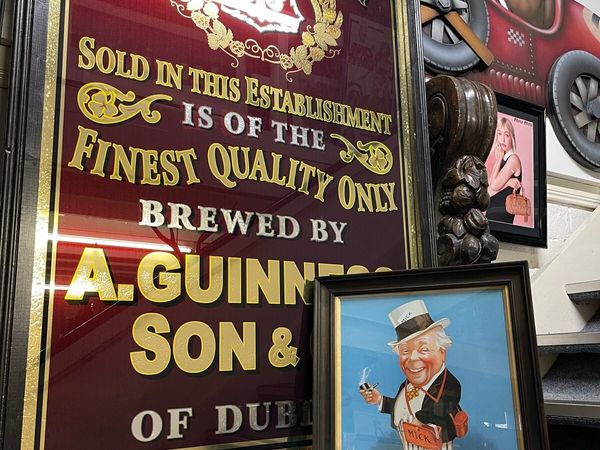Irish 🇮🇪 pub / bar stuff - Main image