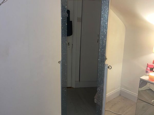 no-image