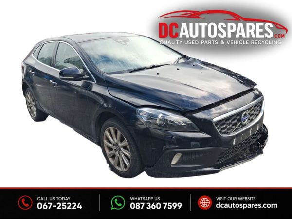 2013 Volvo v40 1.6 Diesel For Breaking/Dismantling - Main image