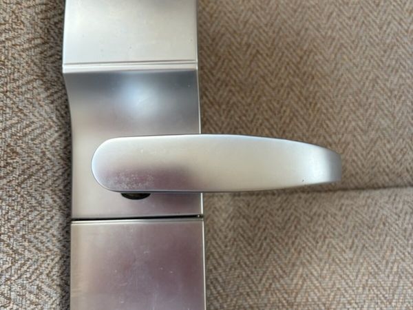 Onity HT 24 Door Locks - Main image