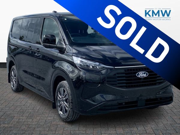 Ford Transit Custom 2.5 SWB Crew Cab PHEV Limited. - Main image