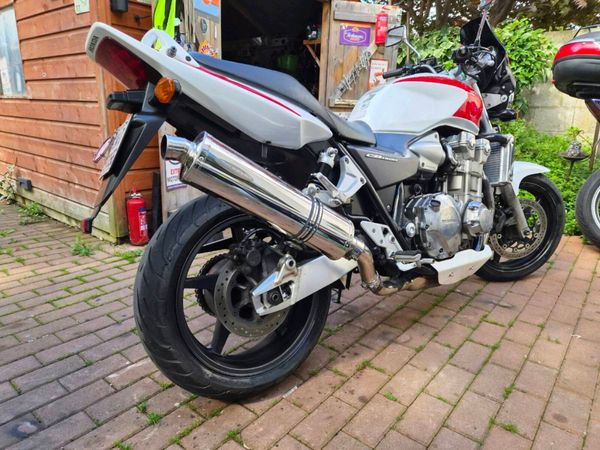 Kawasaki ZZR,Yamaha FJR, CB1300 - Main image