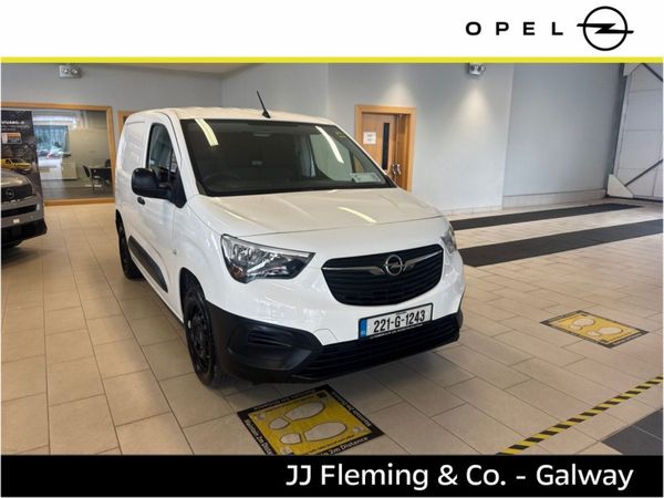 Opel Combo COMBO L1H1-1.5 100BHP -DSL-6SP-M - Main image