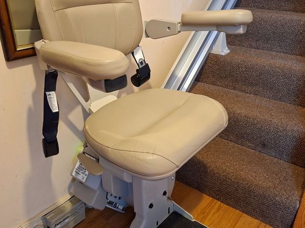 STAIR LIFT HeavyDuty 190k/420lbs for Sale CO LOUTH - Main image