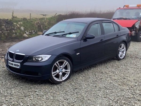 BMW 318 - Main image