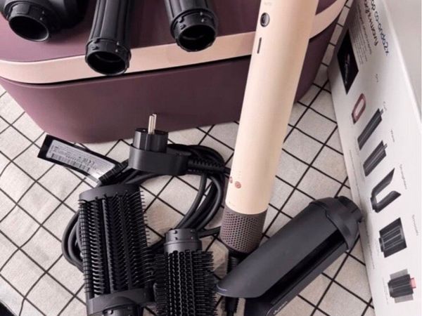 Dyson AirWrap - Main image