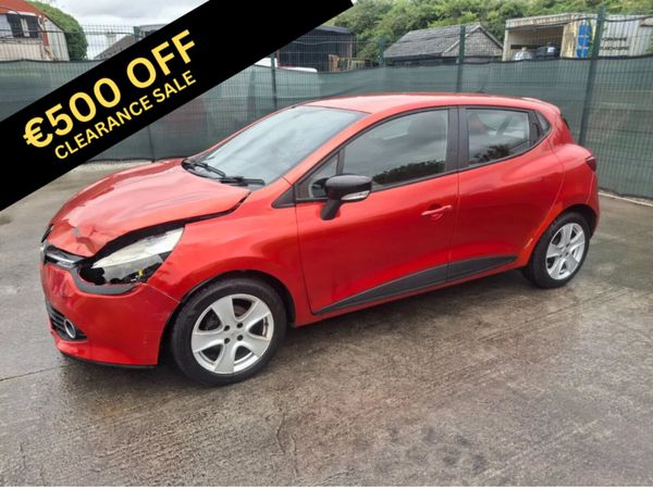 2015 Renault Clio  Dynamic  1.2 Petrol - Main image