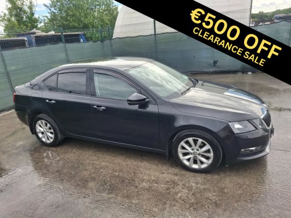 2017 Skoda Octavia  Ambition TDI Very Light Damage - Main image