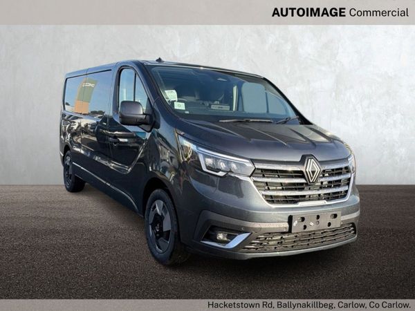 Renault Trafic AUTO 9SPEED EXTRA 170BHP - Main image