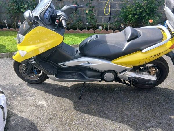 Yamaha  t max 500  . And zzr 1100 - Main image