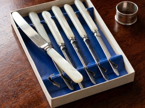 Antique Stainless Steel Butter Knifes Set - Main image