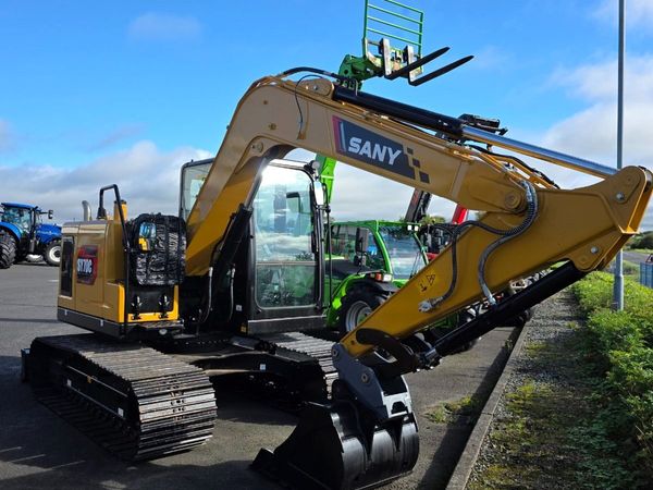 NEW UNUSED SANY SY70C - Main image