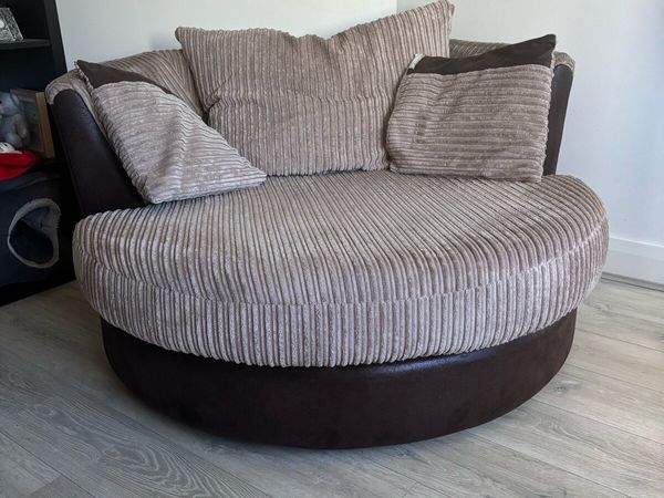 Swivel armchair - Main image