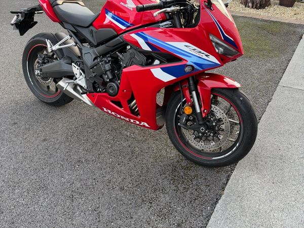 Cbr650f - Main image