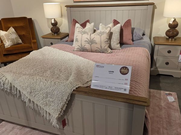 King Size Wood Bed 2 Years old - Main image