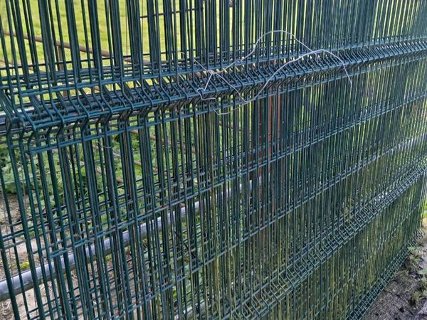 Mesh fencing - Main image