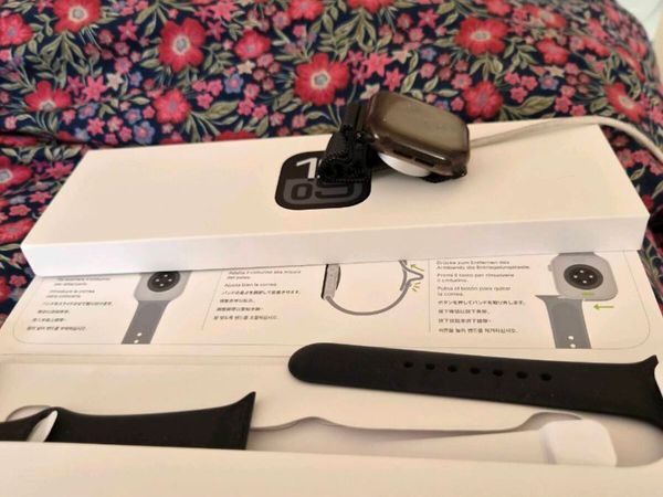 Apple Watch Series 10 42mm Cellular - Main image