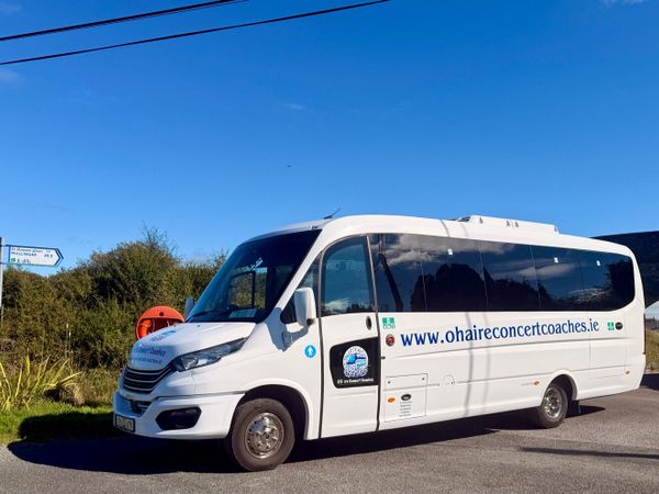 Iveco Ferqui Sunrise 33 Seater - Main image