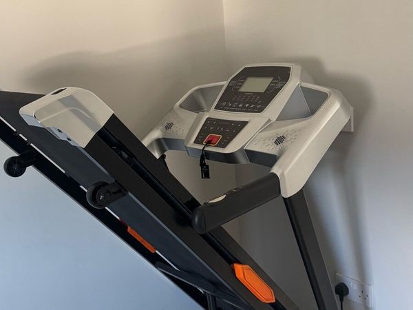 GT-PRO 4000 Folding Treadmill with Incline - Main image